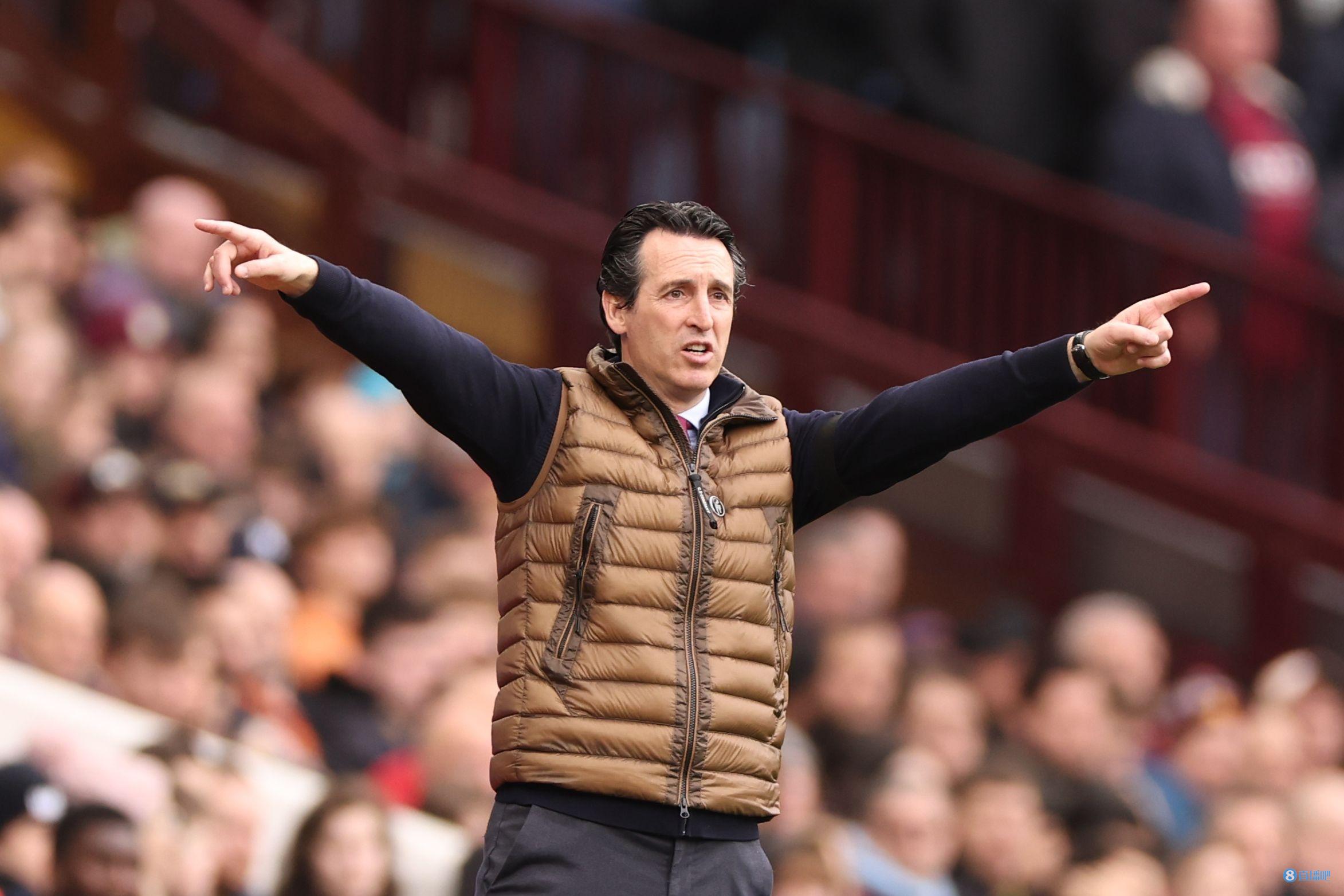 曼联主力球员低迷表现，助攻寥寥，球队竞争力受影响